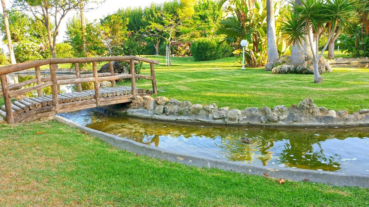 Golf Coast Los Alamos, Primera Linea De Playa Torremolinos Dış mekan fotoğraf